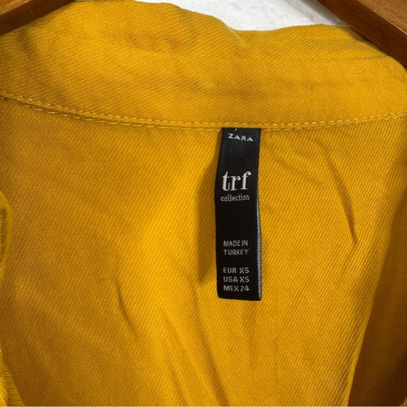 Zara trf Mustard Button Front Long Sleeve Shirt Size Xsmall - Picture 3 of 3